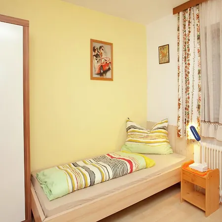 Apartment Sunny Flat With Balcony, Cleaning Included