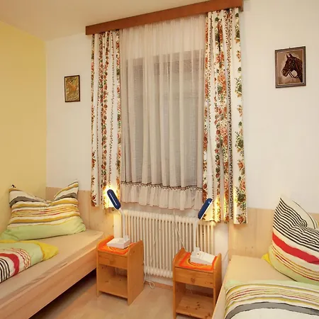 Sunny Flat With Balcony, Cleaning Included Wagrain